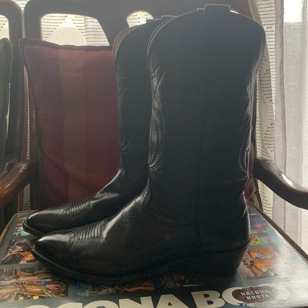 Nacona leather cowboy boots